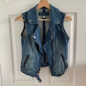 Dynamite denim moto vest size S